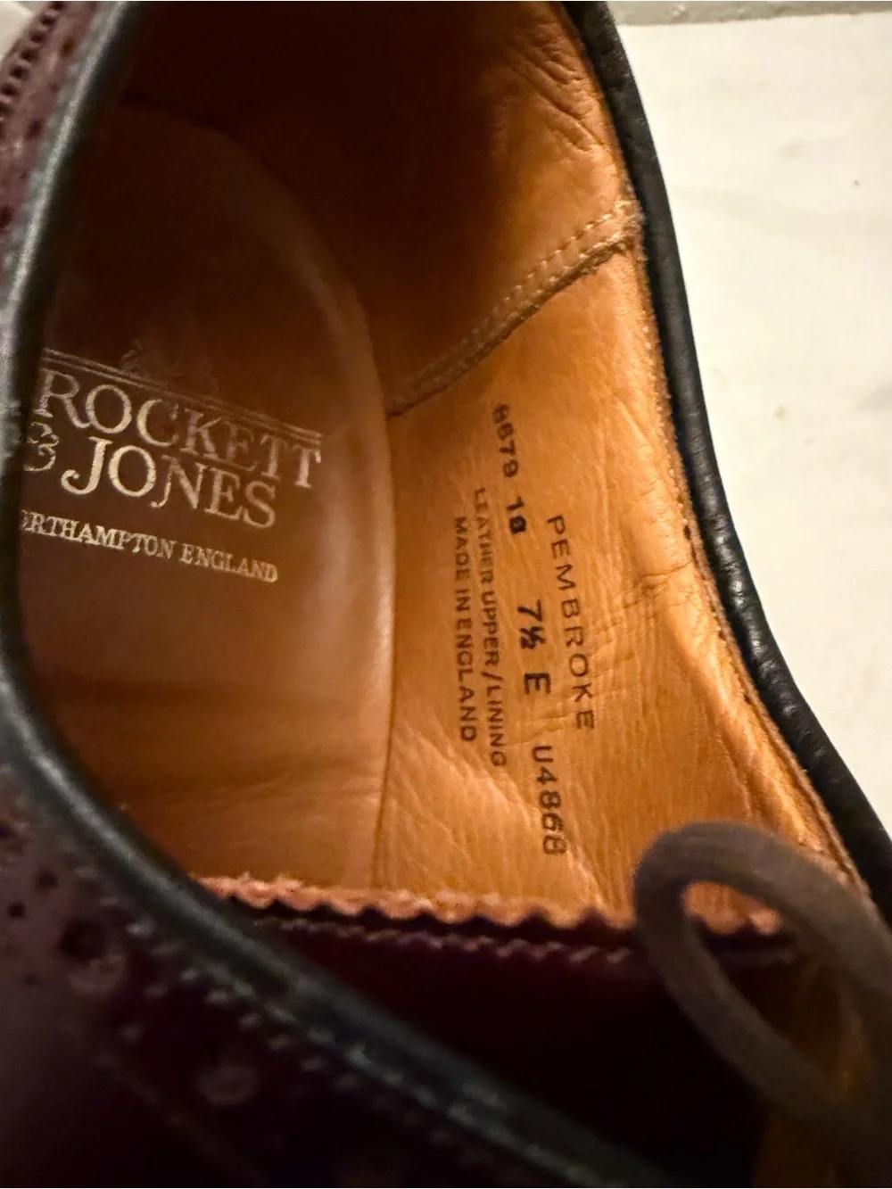 Classic Burgundy Leather Wingtip Oxfords, pre-owned, gently used